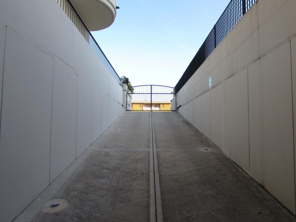 Hotel Dante Residence Mantova Exterior photo