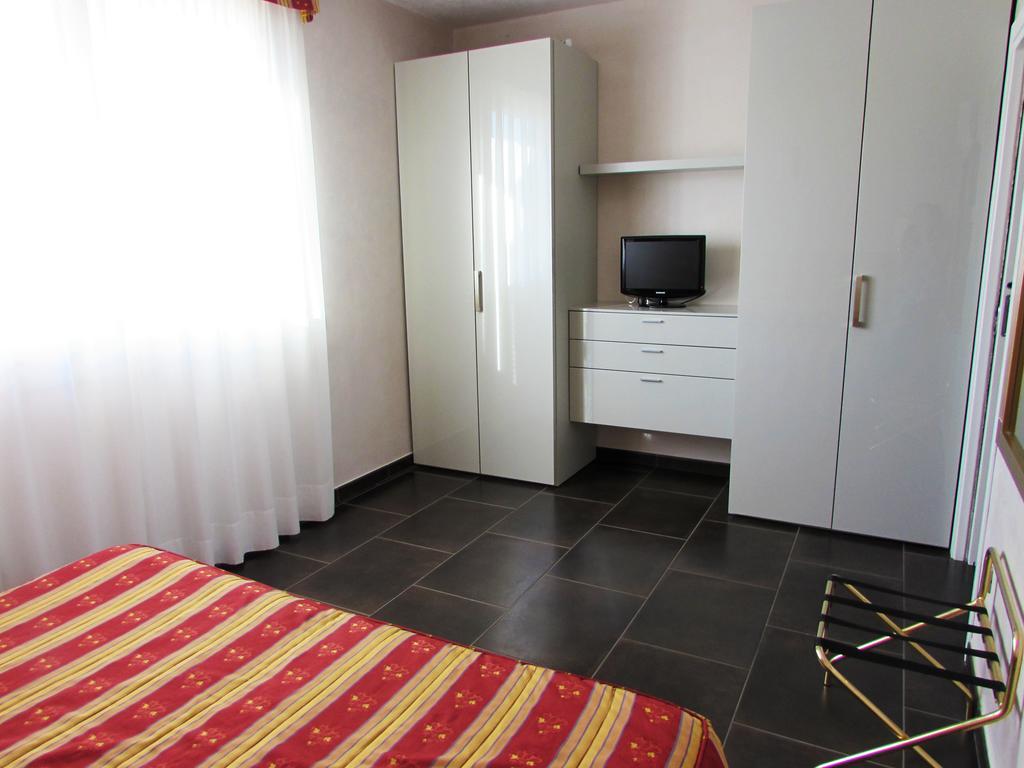 Hotel Dante Residence Mantova Exterior photo